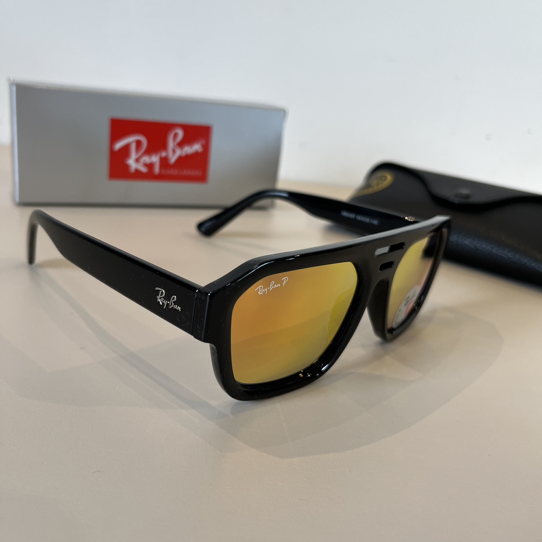 Ray-Ban