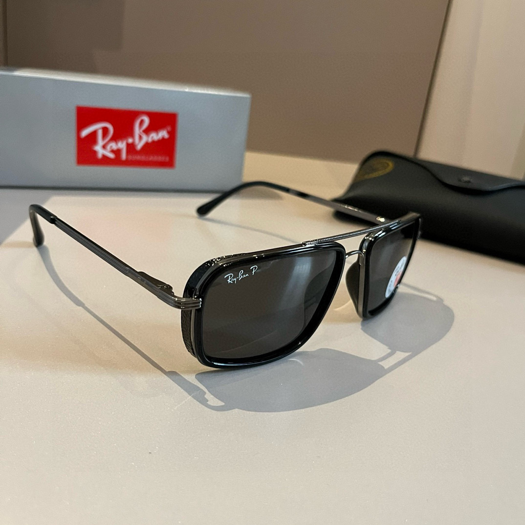 Ray-Ban